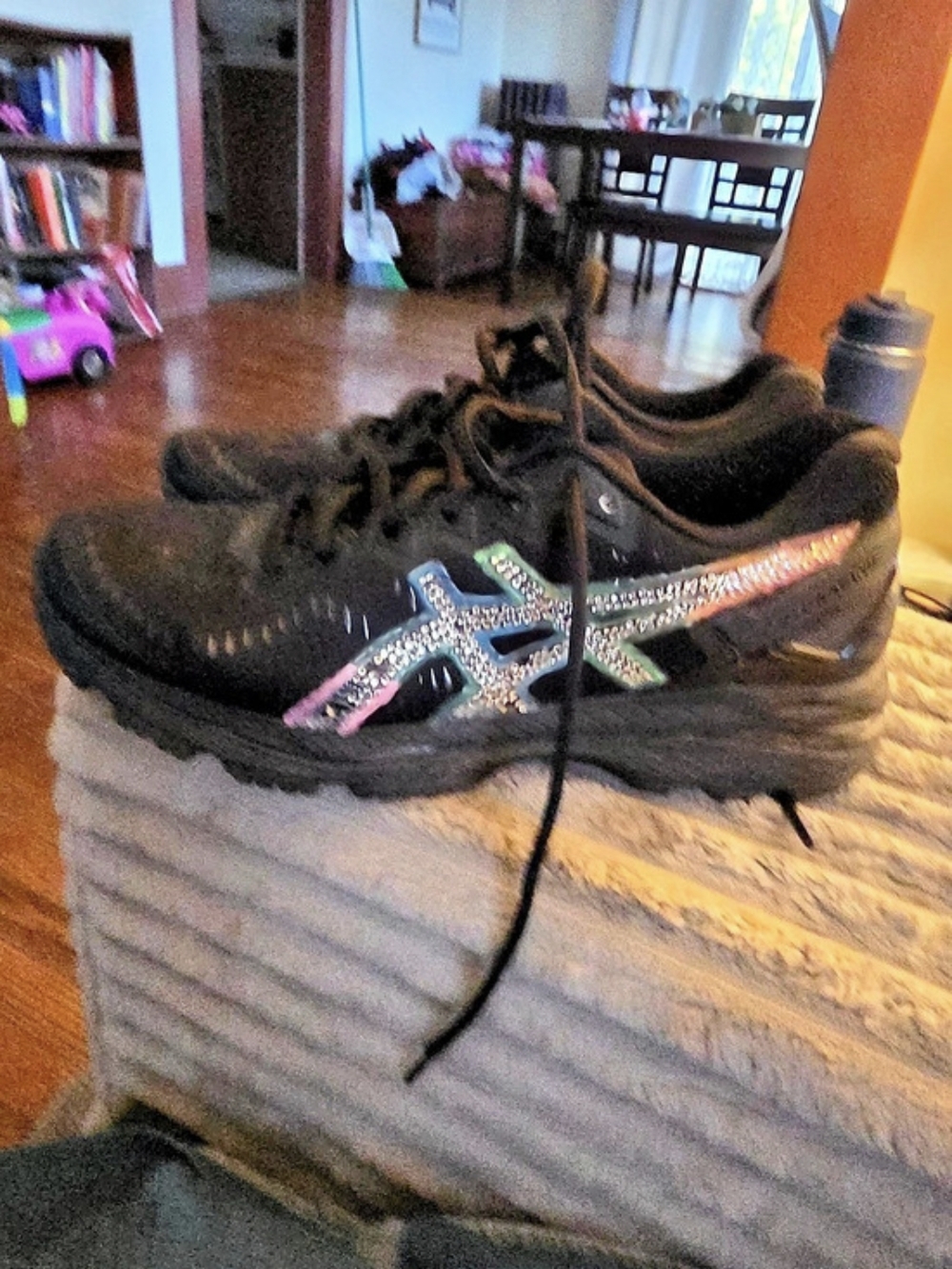 ASICS Gel-Kayano 23 Women's Black & Pink Athletic Shoes